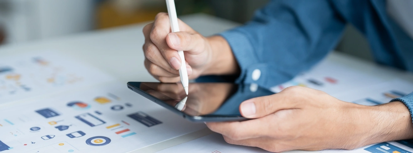 Designing Digital Experiences with UI UX Design That Inspire Brand Loyalty